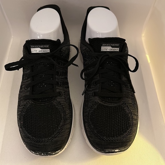 Skechers Lite-Weight SN 12634 Athletic Running Shoe Size 9 - EUC - Picture 2 of 12